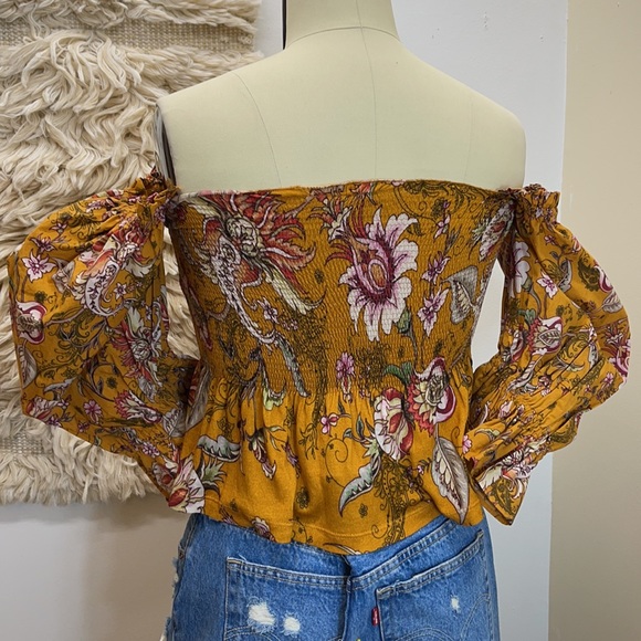 Anthropologie smocked Sweetheart Blouse Yellow Motif (consistently Apply) - Picture 8 of 15